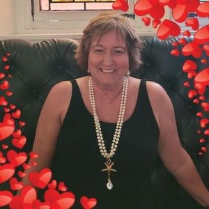 Meet your Posher, Rebecca